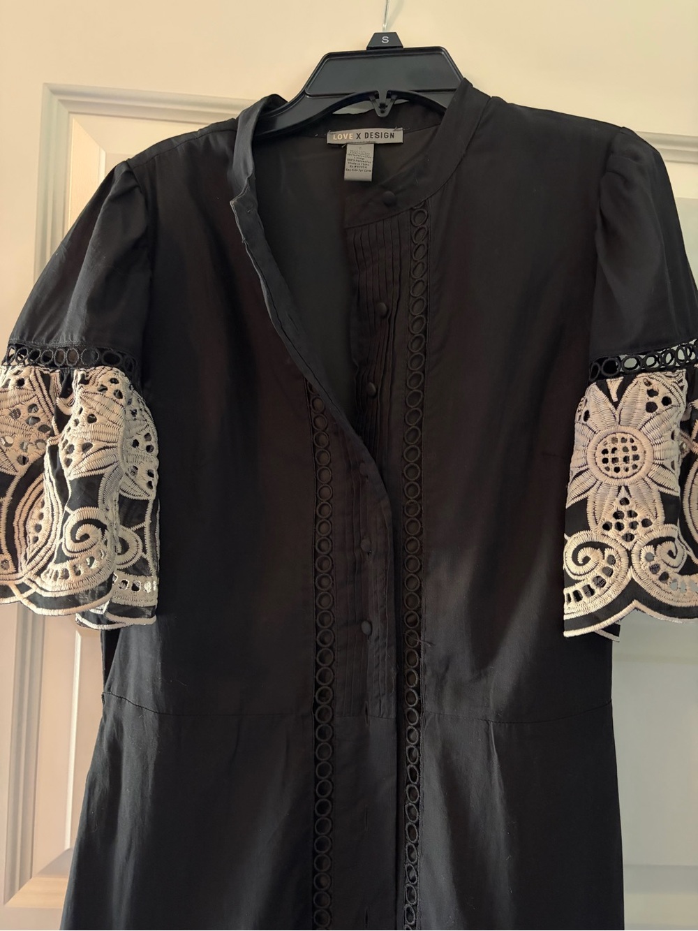 Black Lace Sleeve Women's Dress